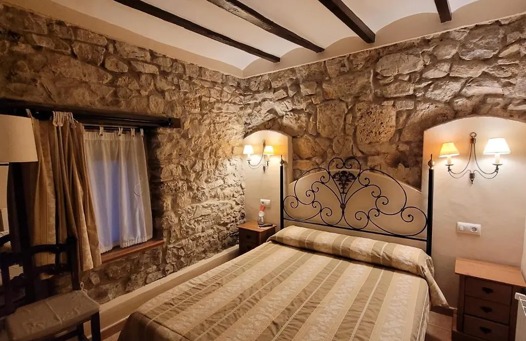 Casa Banys L'Avella-1